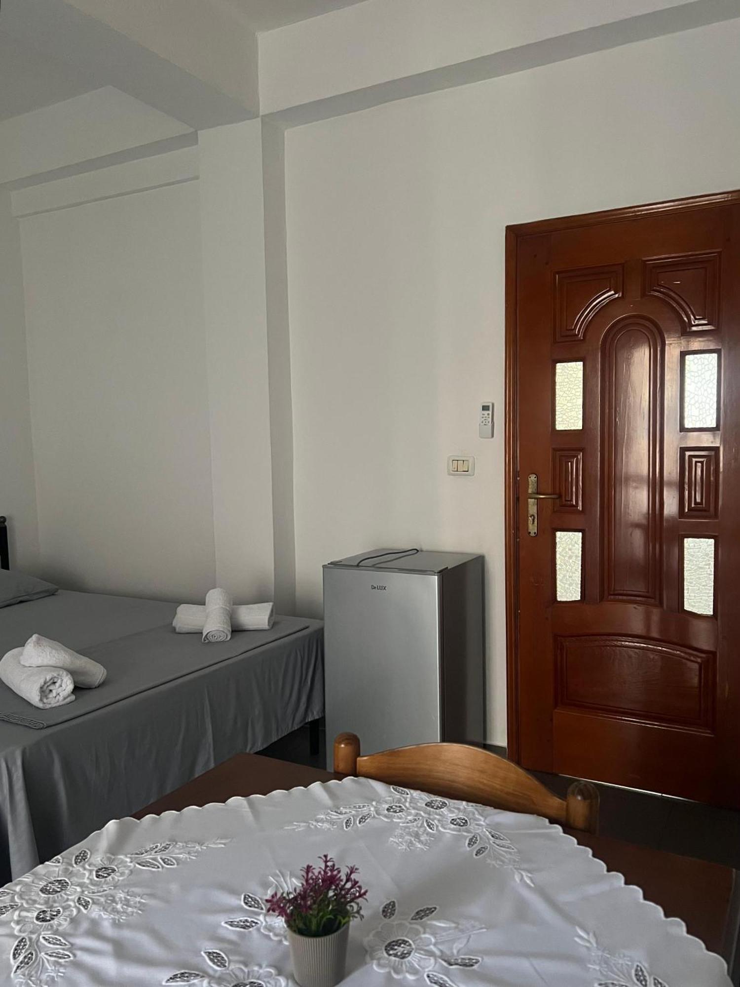 L&b Guest house