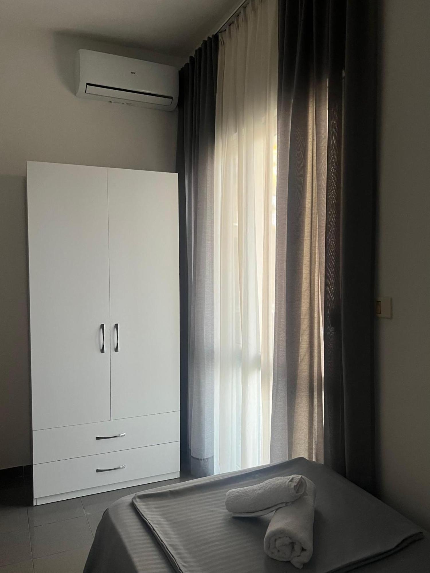 L&b Guest house